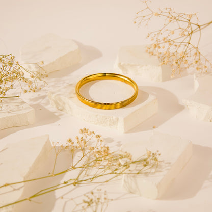 Stretchable Circle Bracelet