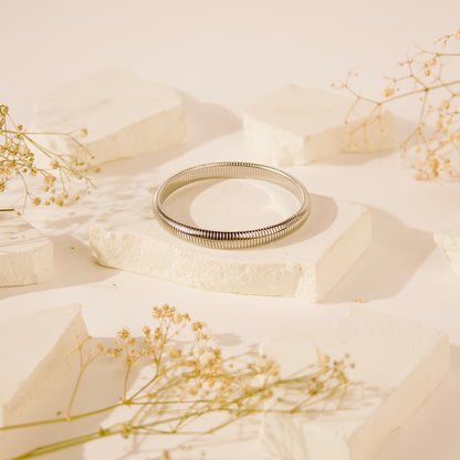 Stretchable Circle Bracelet