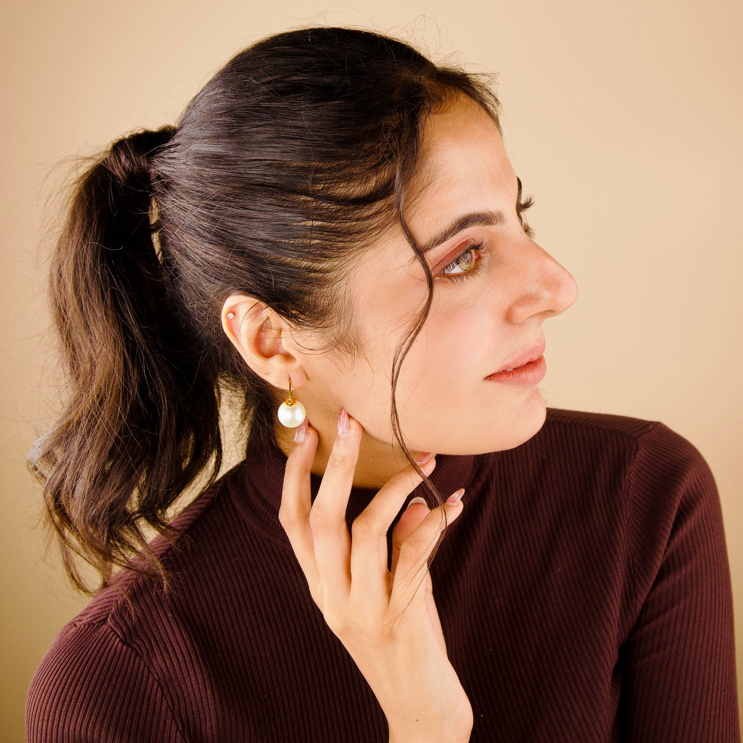 Eterna Pearl Earring