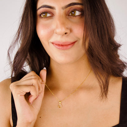 Curve Heart Necklace