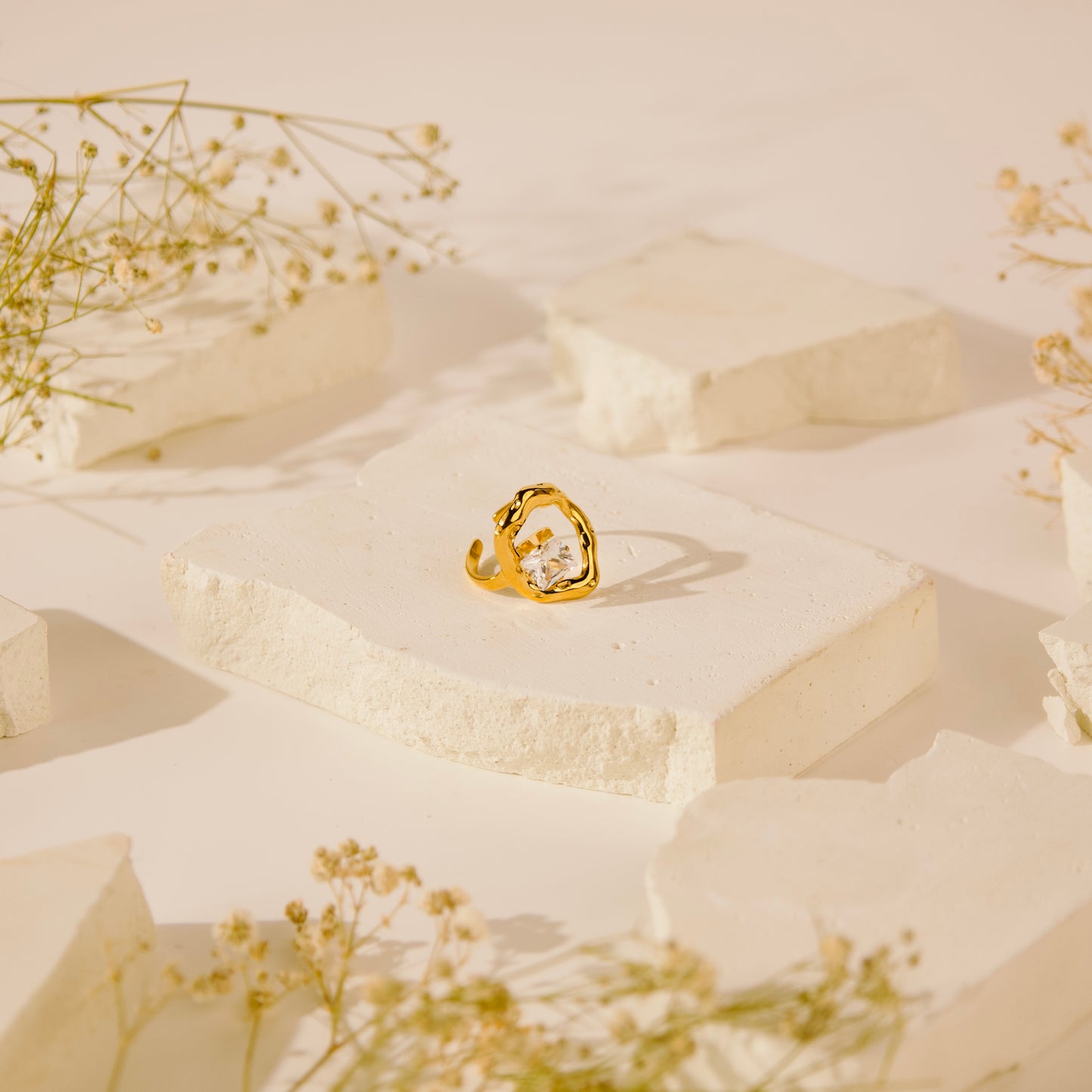 Circle and Stone Ring