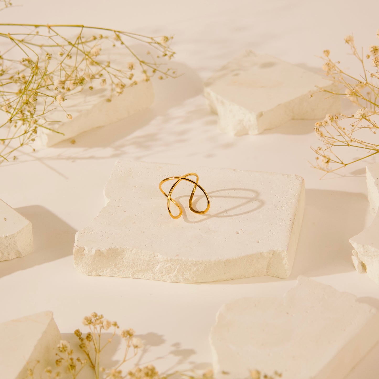 Ethereal Twisted Ring